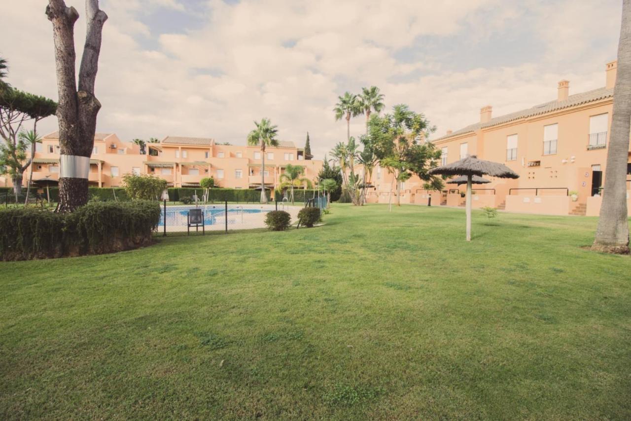 Apartamento Jardin Del Golf 2 치클라나 데 라 프론테라 외부 사진